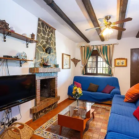 Cortijo Los Cerezos Villa